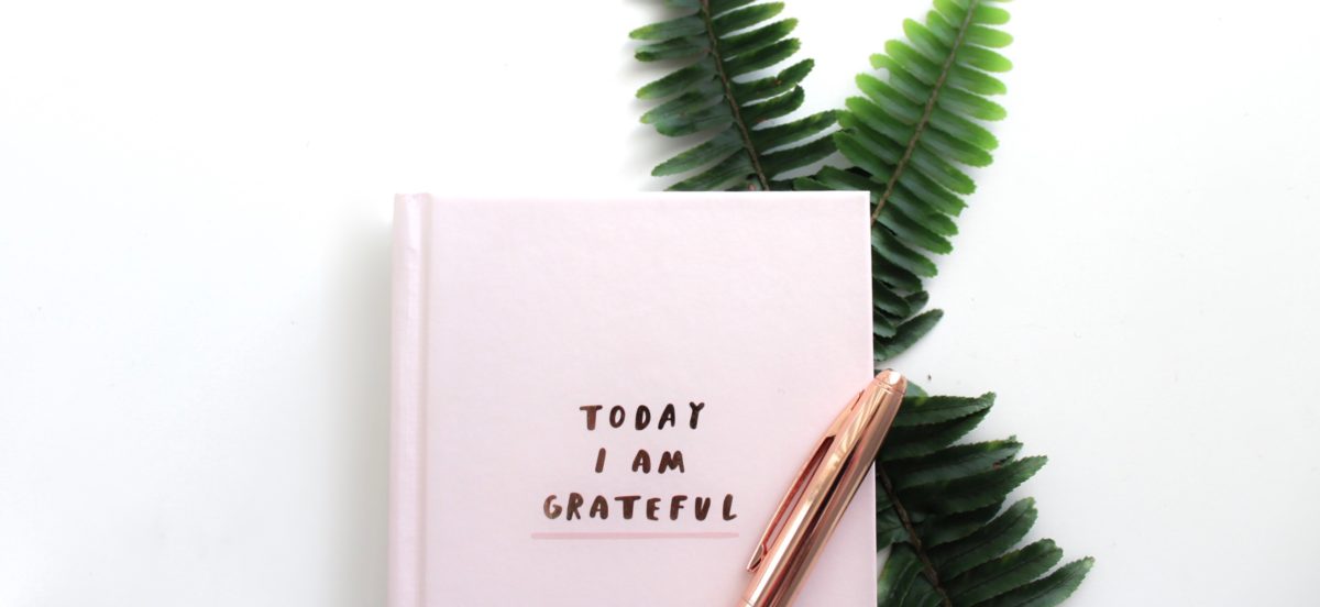 What are the proven benefits of practicing gratitude?